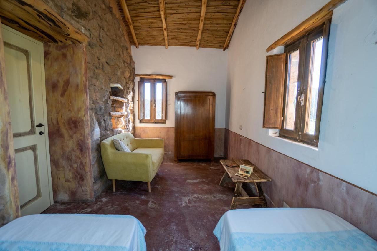 Le Case Di Mara - Appartamenti Tipici "Stazzo Giovannareddu" Porto San Paolo  Exteriér fotografie