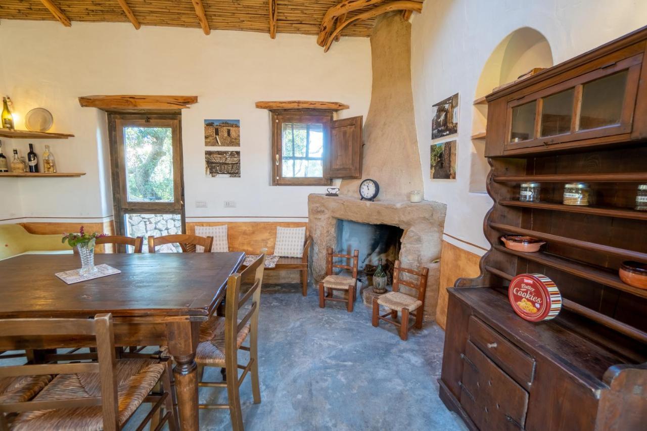 Le Case Di Mara - Appartamenti Tipici "Stazzo Giovannareddu" Porto San Paolo  Exteriér fotografie